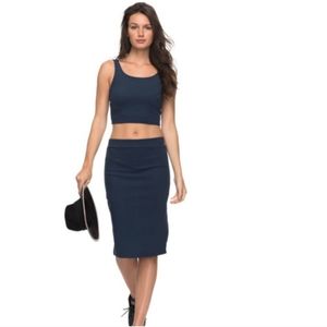 NWT Roxy 2 piece backless top & skirt set